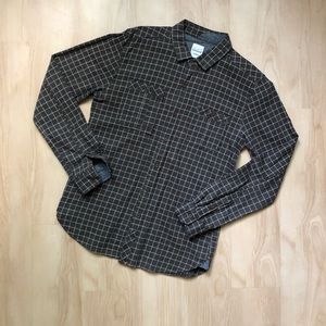Split Surf plaid button-up flannel. Size medium.